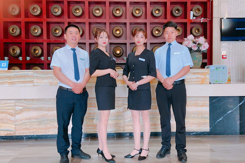 精誠所至，金石為開