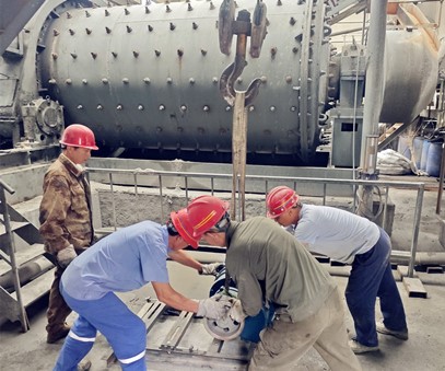 王家河選礦廠 | 清涼護航戰(zhàn)高溫，多維發(fā)力保生產(chǎn)